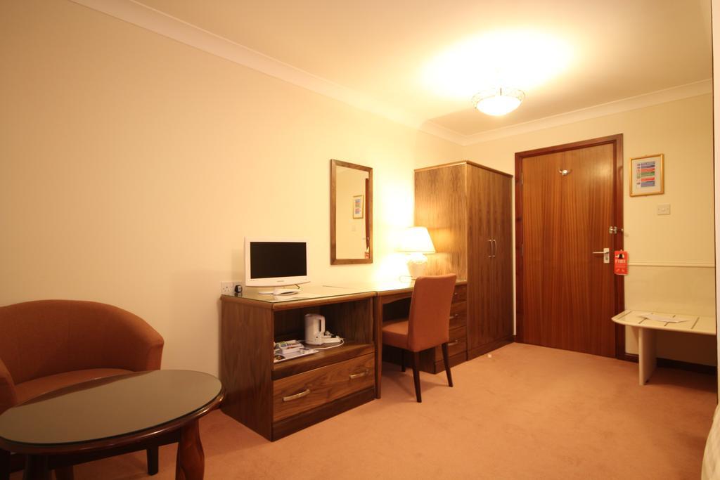 Strathburn Hotel Inverurie By Compass Hospitality Εξωτερικό φωτογραφία