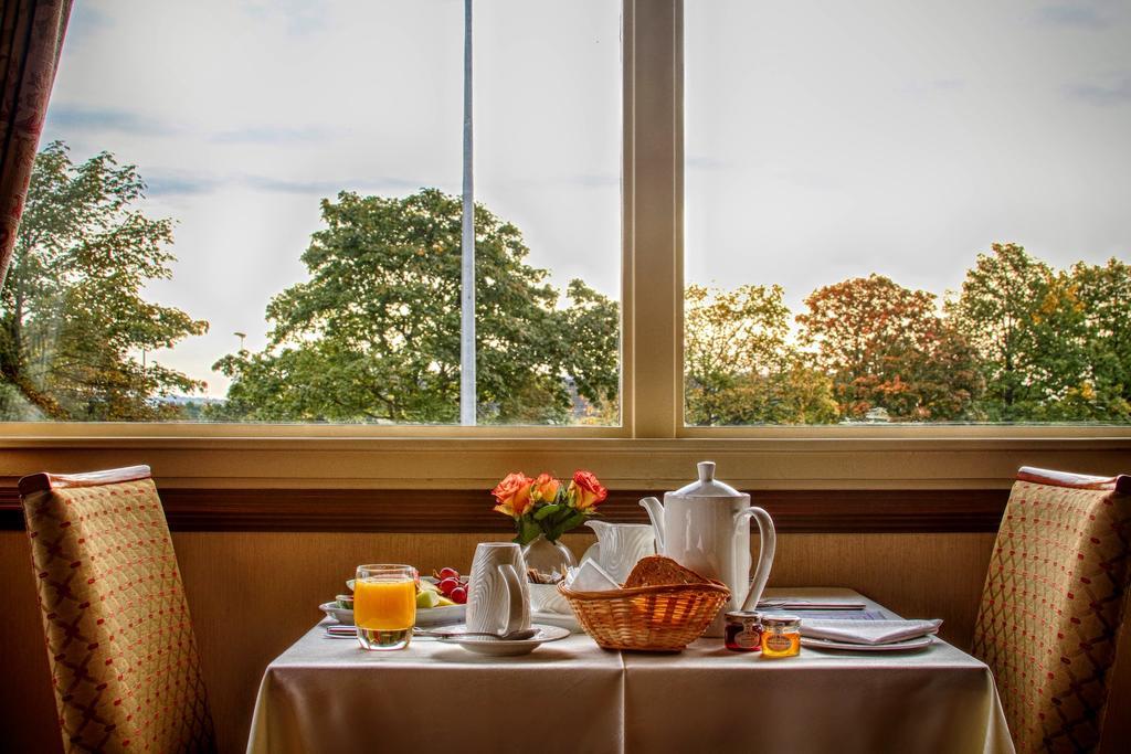 Strathburn Hotel Inverurie By Compass Hospitality Εξωτερικό φωτογραφία