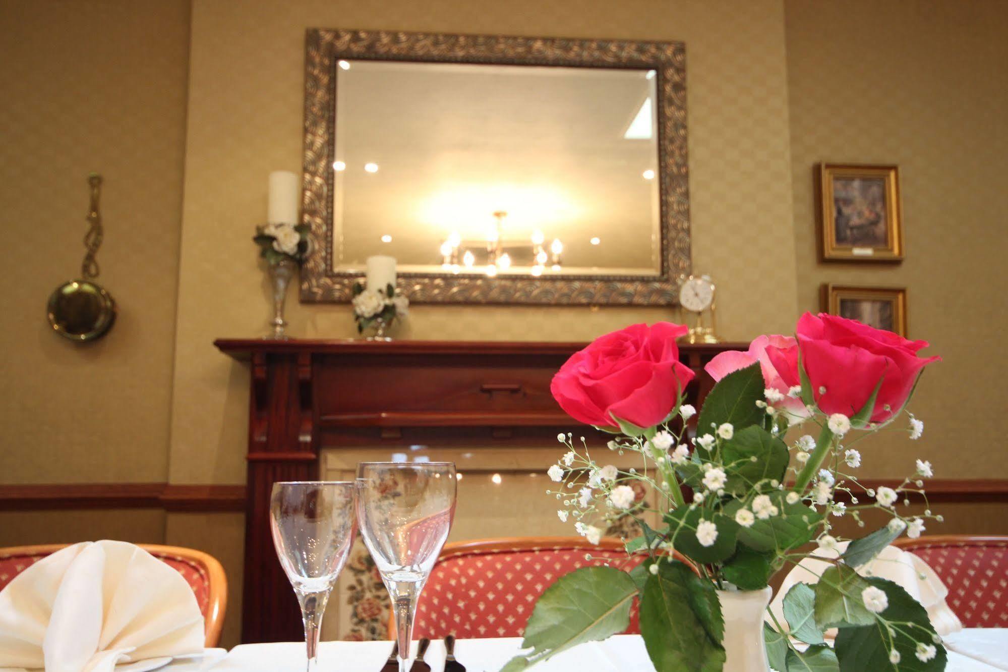 Strathburn Hotel Inverurie By Compass Hospitality Εξωτερικό φωτογραφία