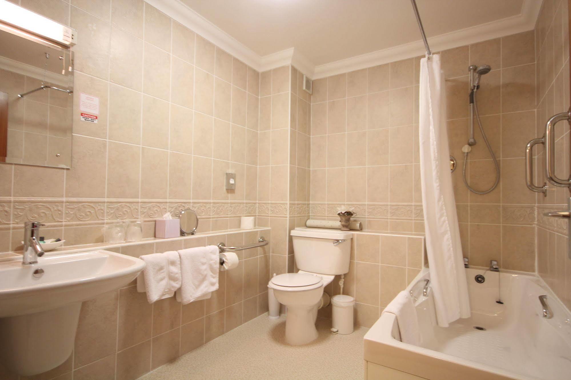 Strathburn Hotel Inverurie By Compass Hospitality Εξωτερικό φωτογραφία