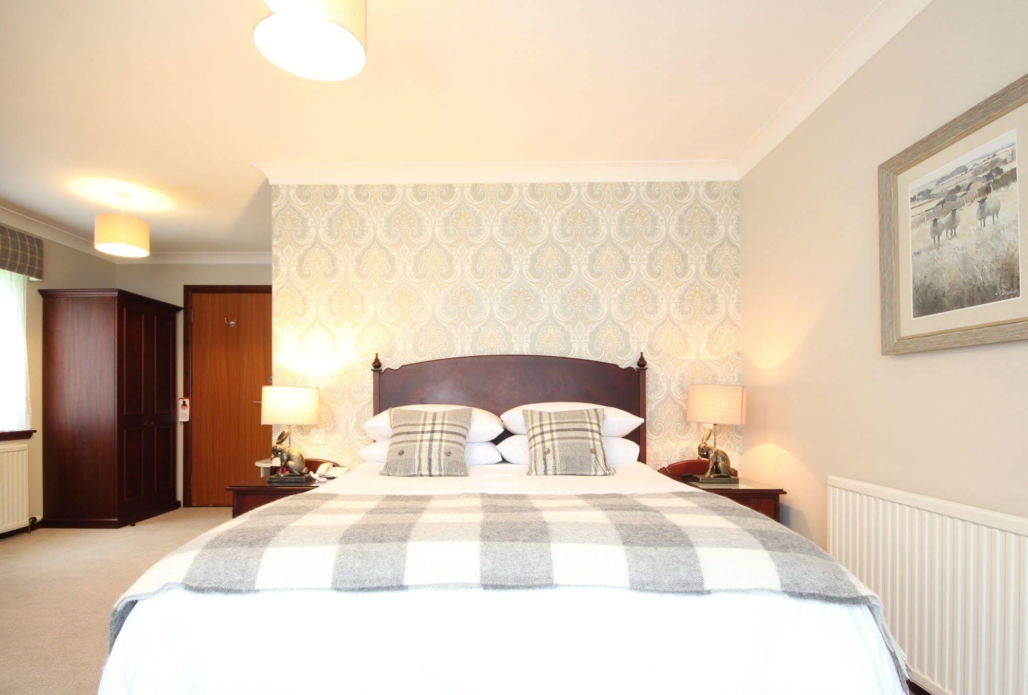 Strathburn Hotel Inverurie By Compass Hospitality Εξωτερικό φωτογραφία