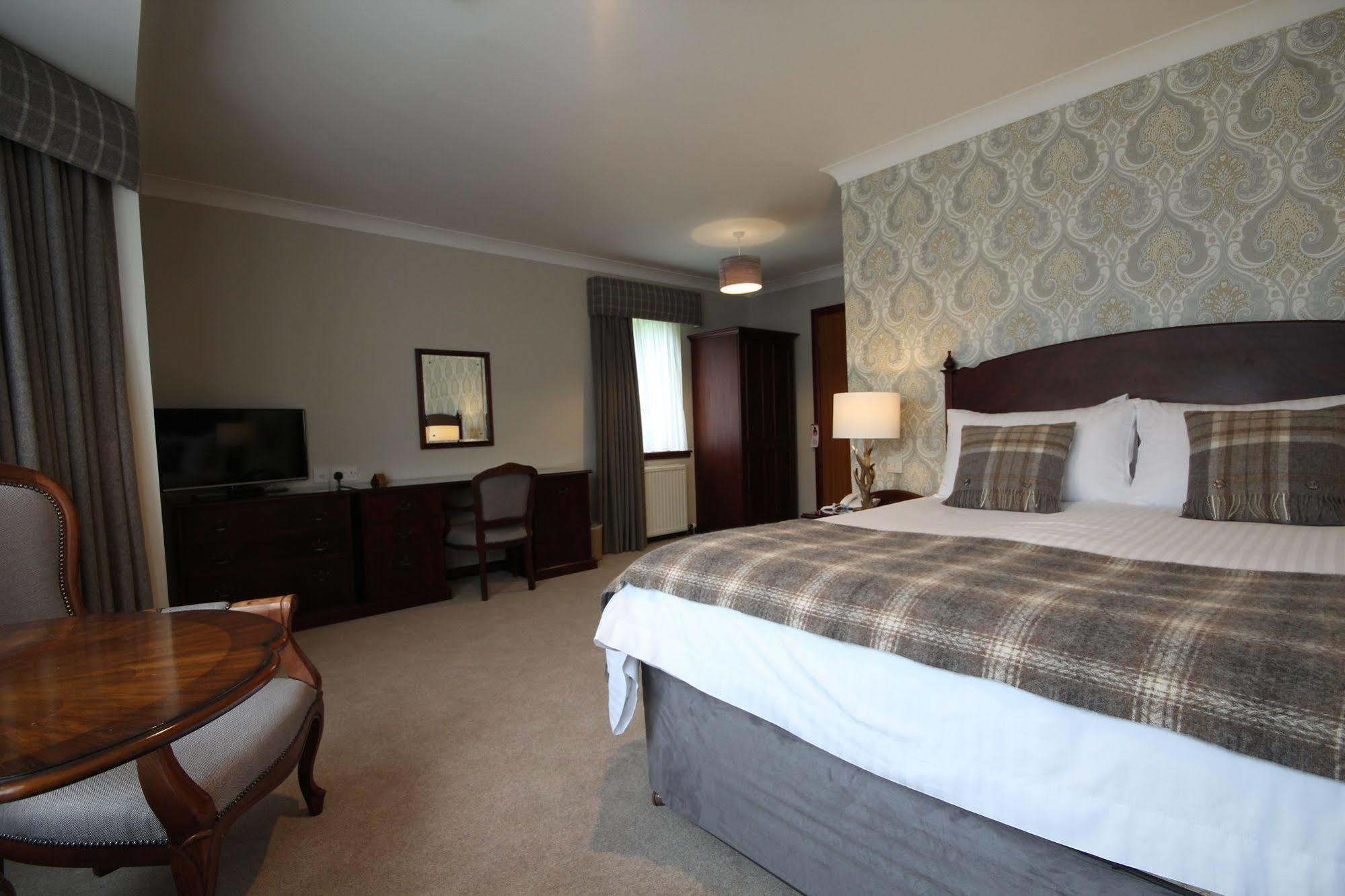 Strathburn Hotel Inverurie By Compass Hospitality Εξωτερικό φωτογραφία